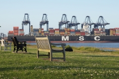 Harwich Schiffe werden gelöscht